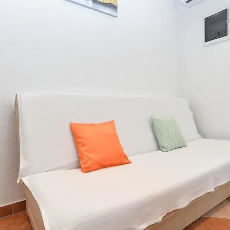 Fuer 3 Personen Ca 27 Qm In Rovinj, Istrien Istrische Riviera Apartman *